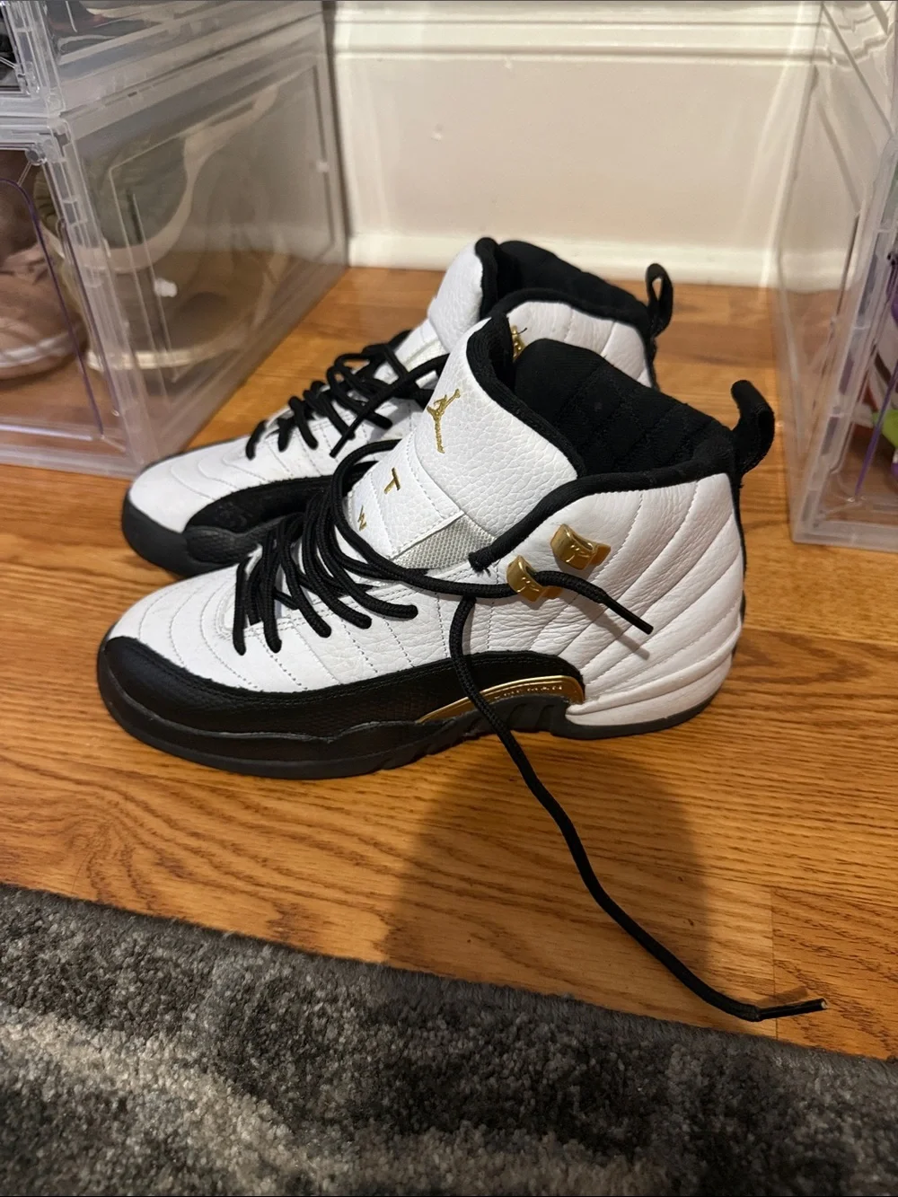 Jordan White Black Gold Retro Basketball Sneakers